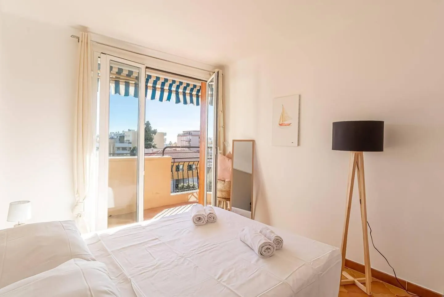 Ferienhaus Spacious T3 Near The Beach And Station Roquebrune